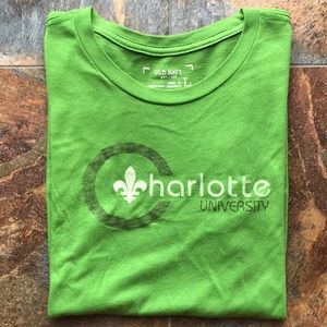 💚Charlotte University slub T-shirt💚